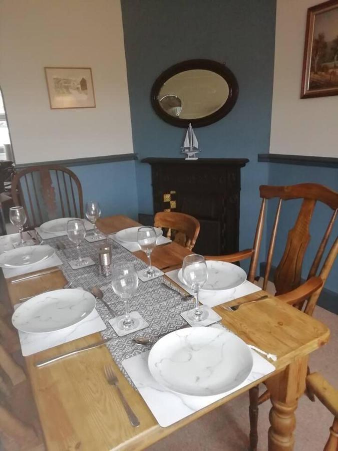 Cosy Spacious 2-Bed Cottage In Watchet Somerset Bagian luar foto