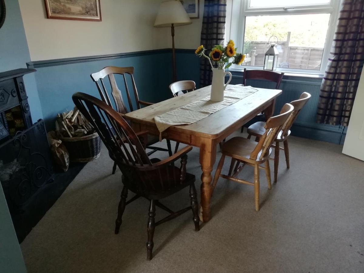 Cosy Spacious 2-Bed Cottage In Watchet Somerset Bagian luar foto
